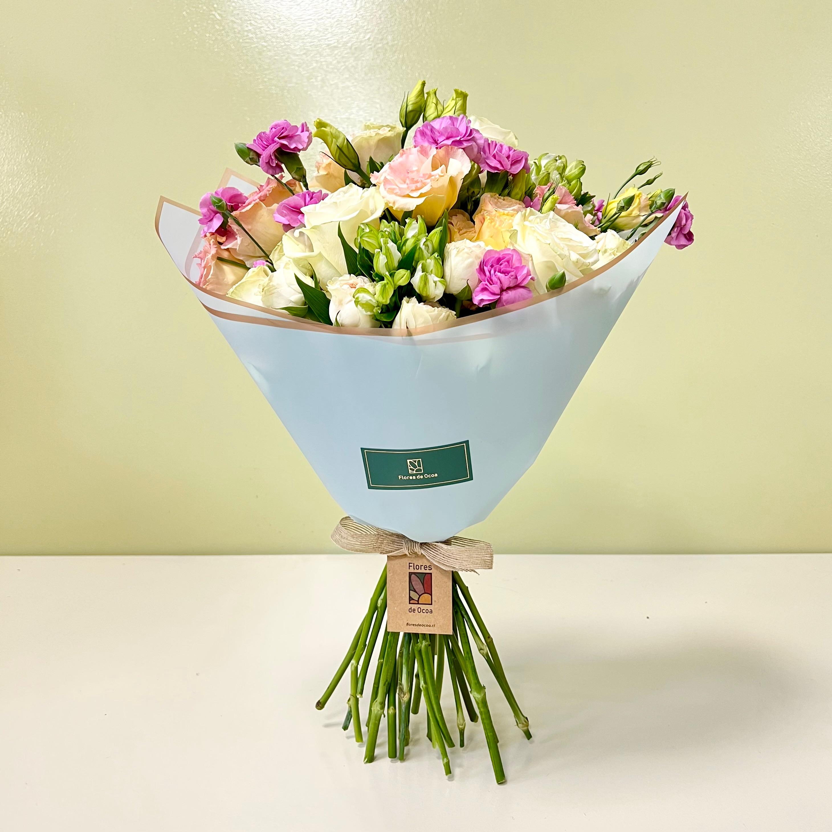 Lisianthus & Mini Clavel